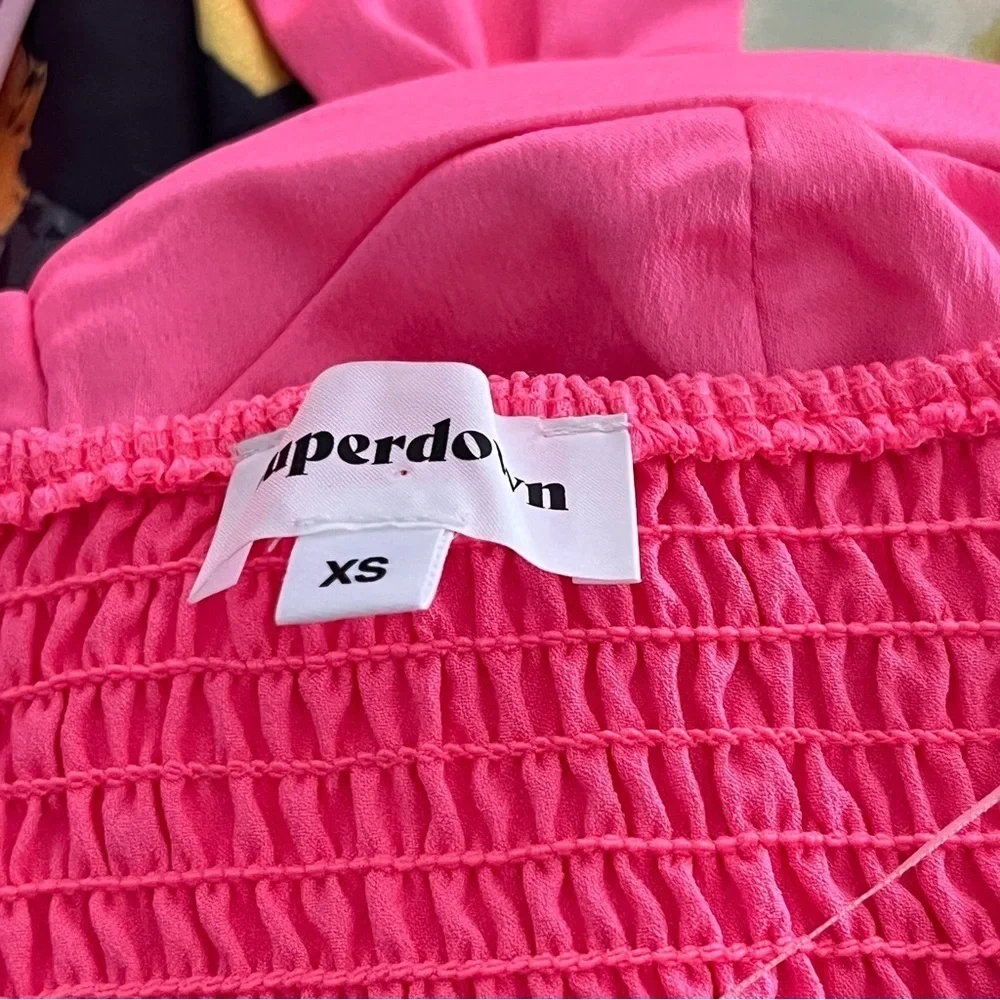 Superdown Neon Pink Off-Shoulder Satin Crop Top | XS | Y2K Party Vibes - Picture 6 of 7